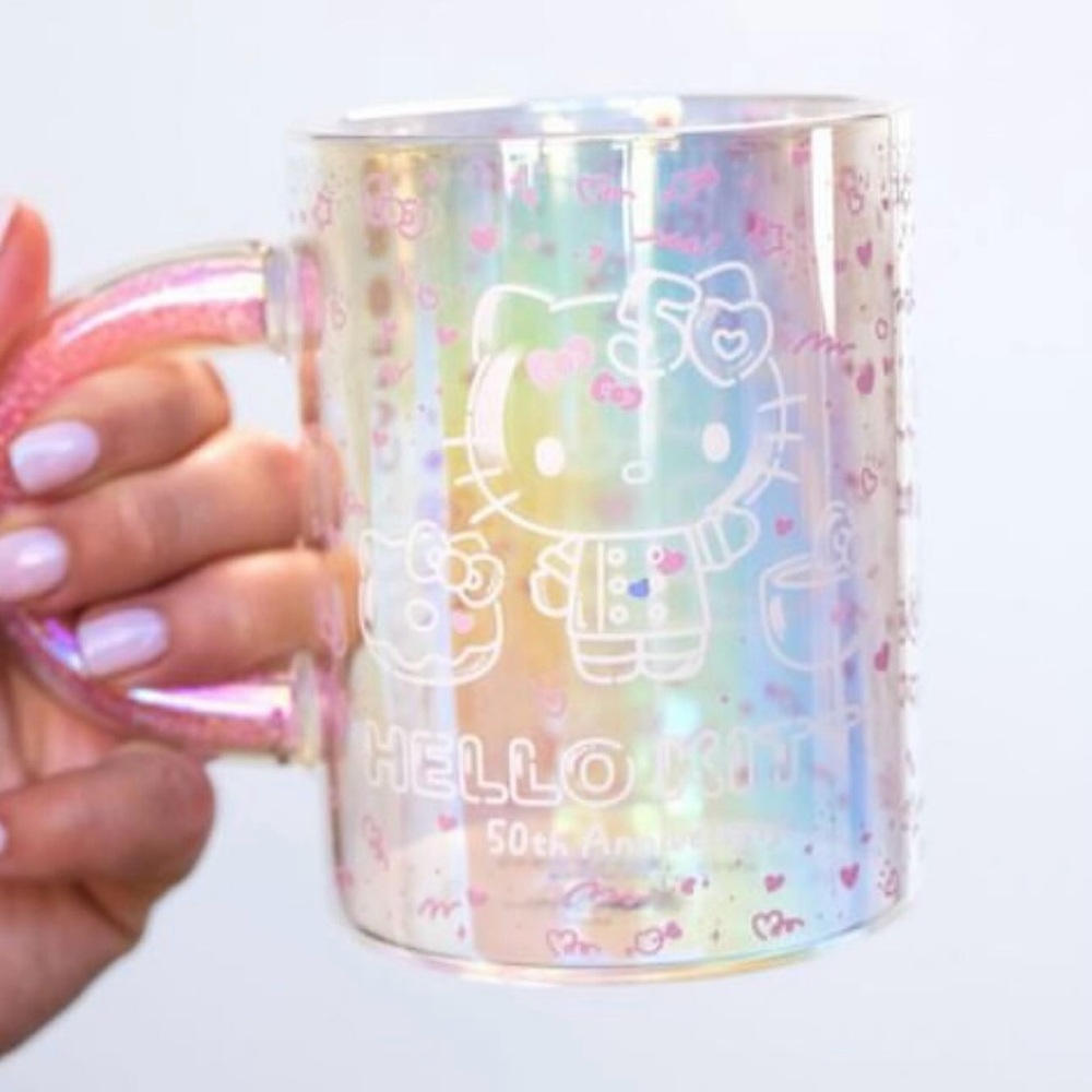 Hello kitty glass mug